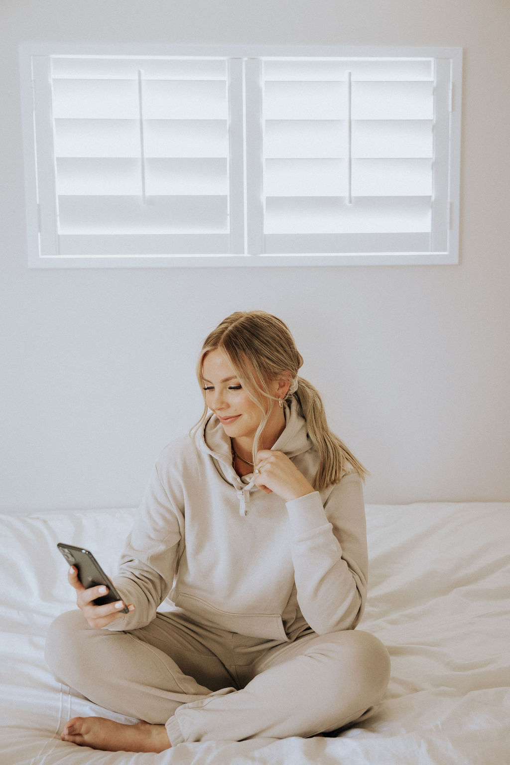 Mayci Neeley family and lifestyle portrait